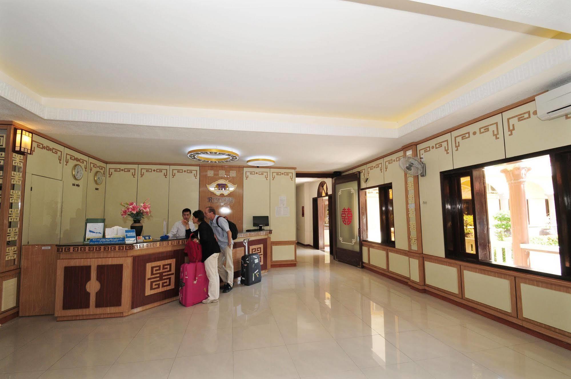 Thanh Noi Hotel Hue Exterior photo